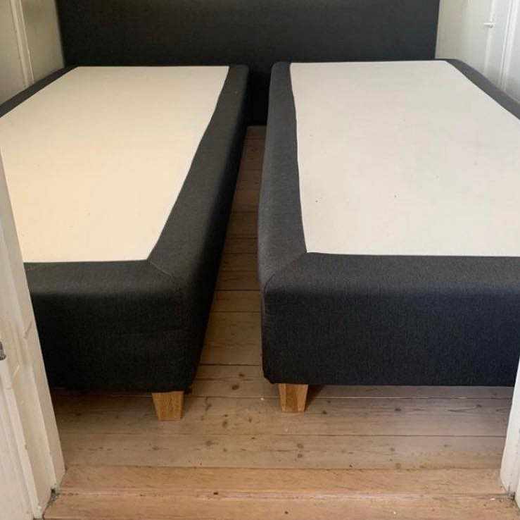 image of 2 st 90cm sängar - 