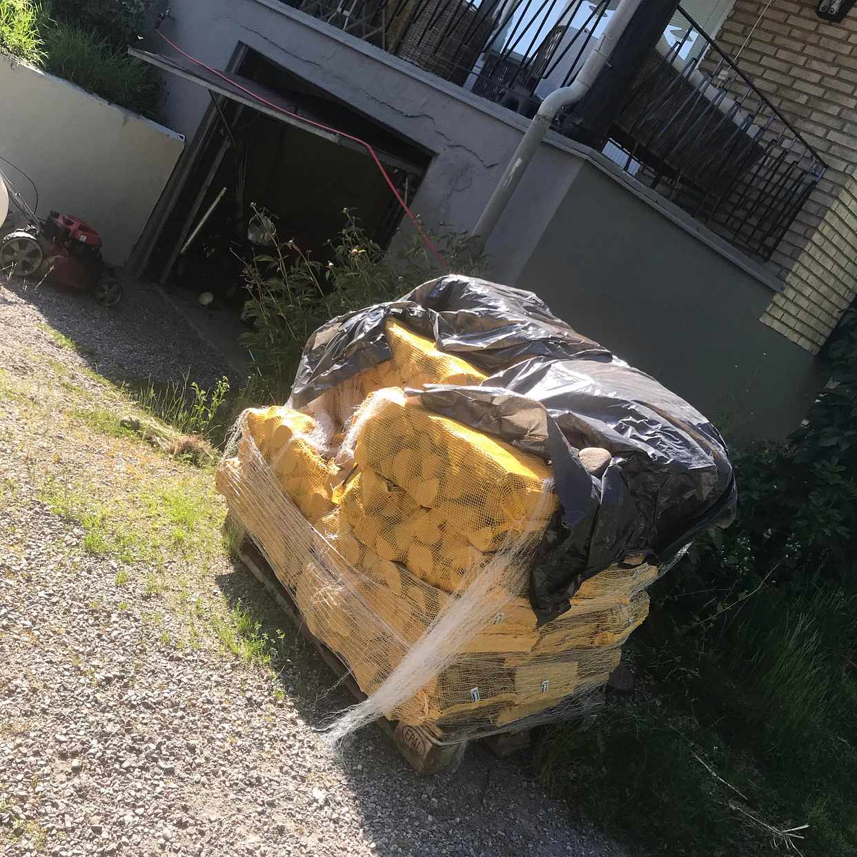 image of Flytta vedsäckar, ca 40 - 