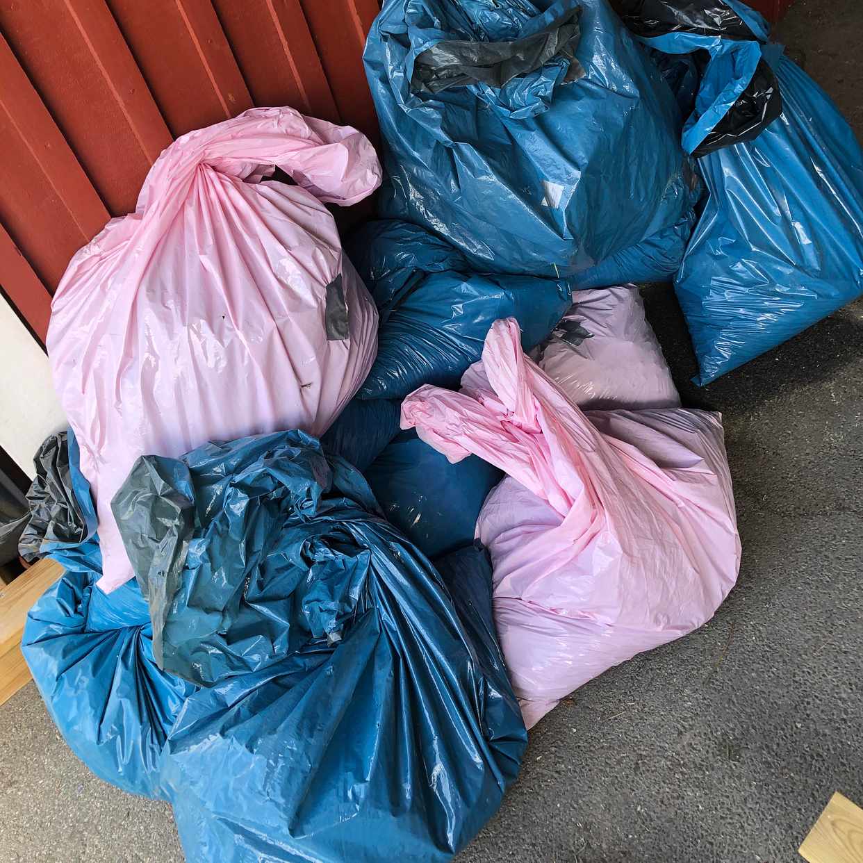 image of Säckar med fyllnadsmassa - Danderyd