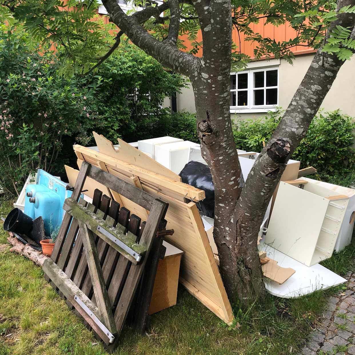 image of Byggmaterial, köksskåp - Bromma