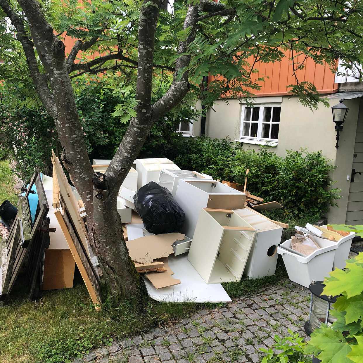 image of Byggmaterial, köksskåp - Bromma