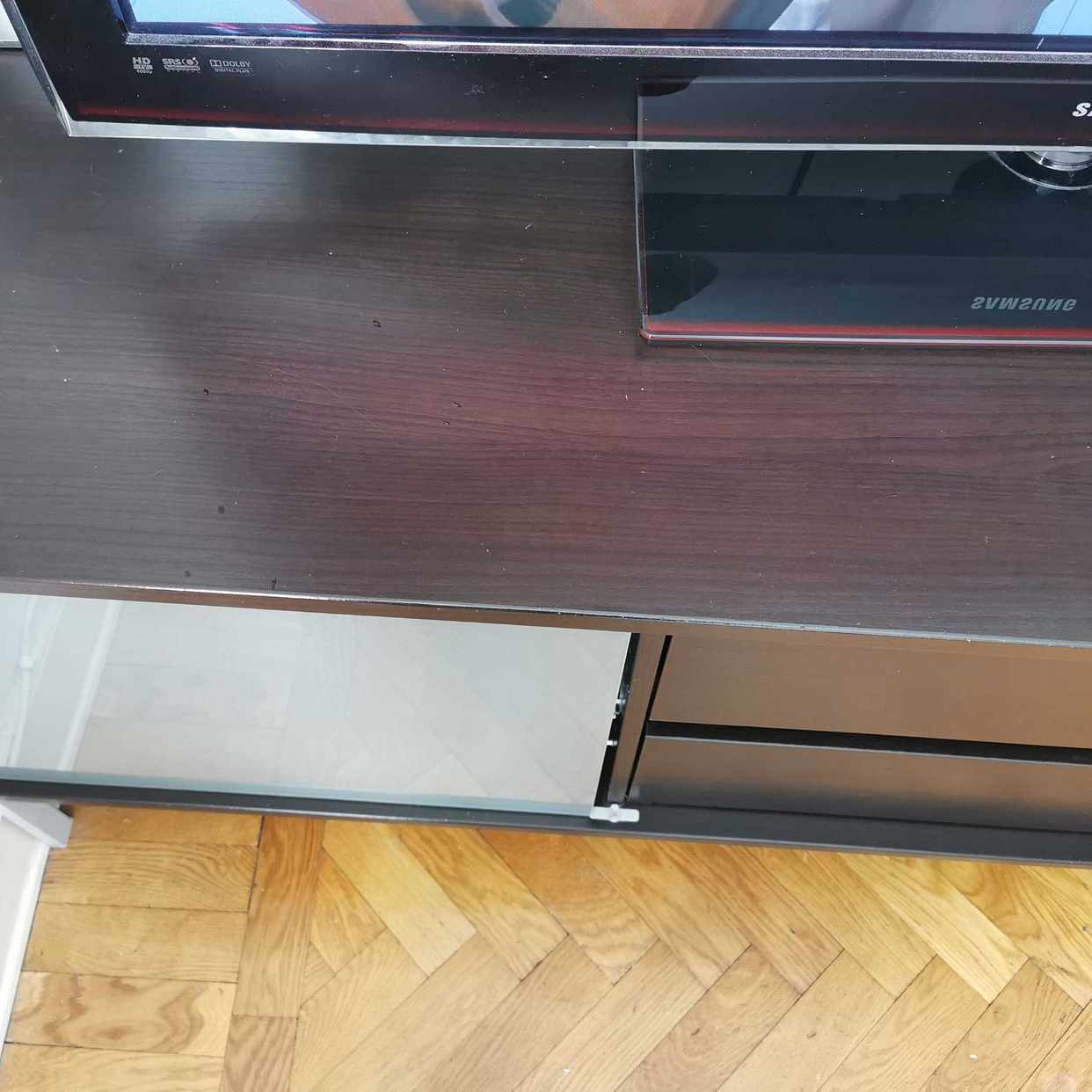 image of IKEA tvbänk bortskänkes - Stockholm