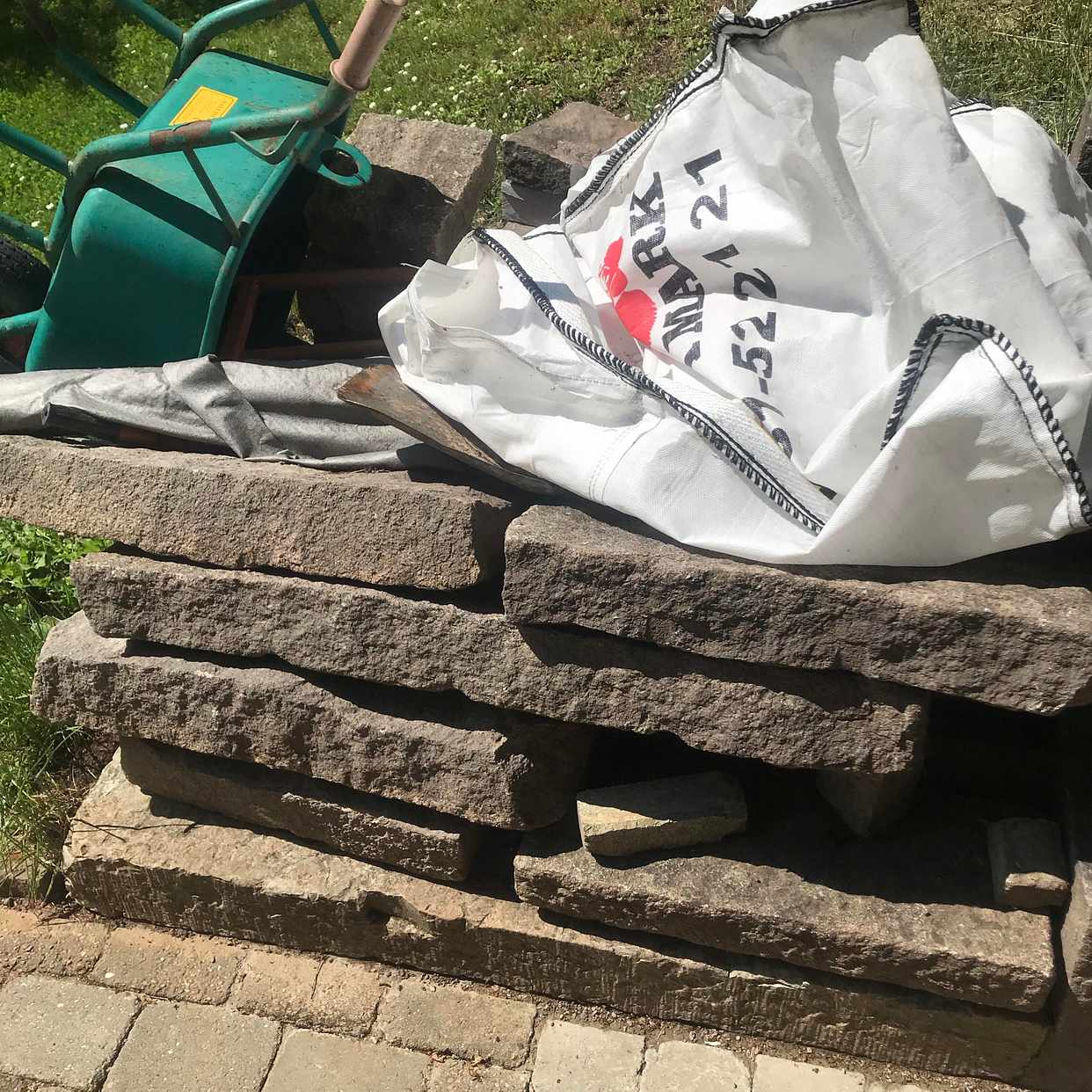 image of Hjälp att bära. Ej köra - 