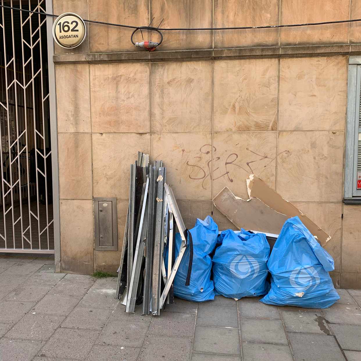 image of Byggskräp till tippen - Stockholms Stad