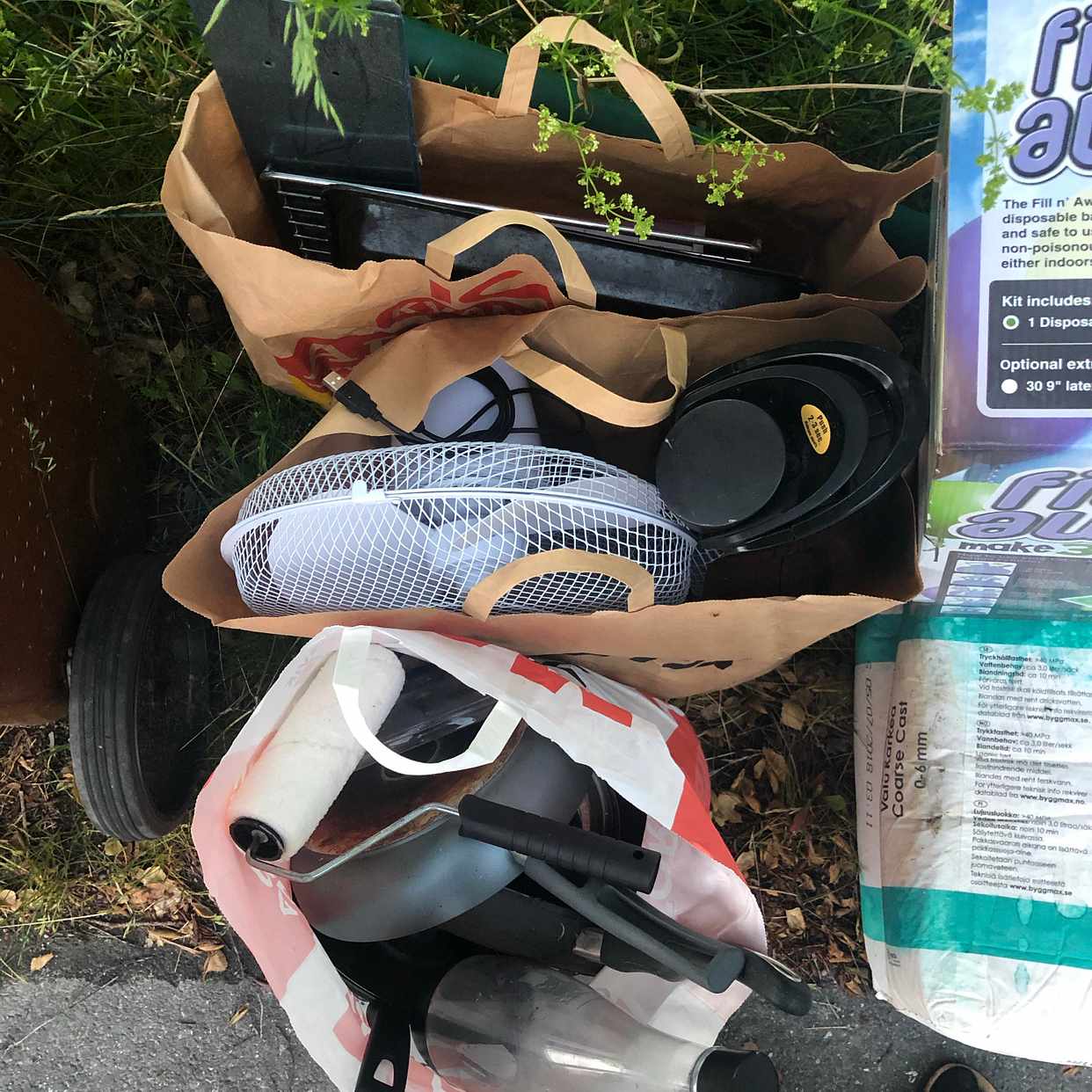 image of Mixed waste for recycling - Vallentuna
