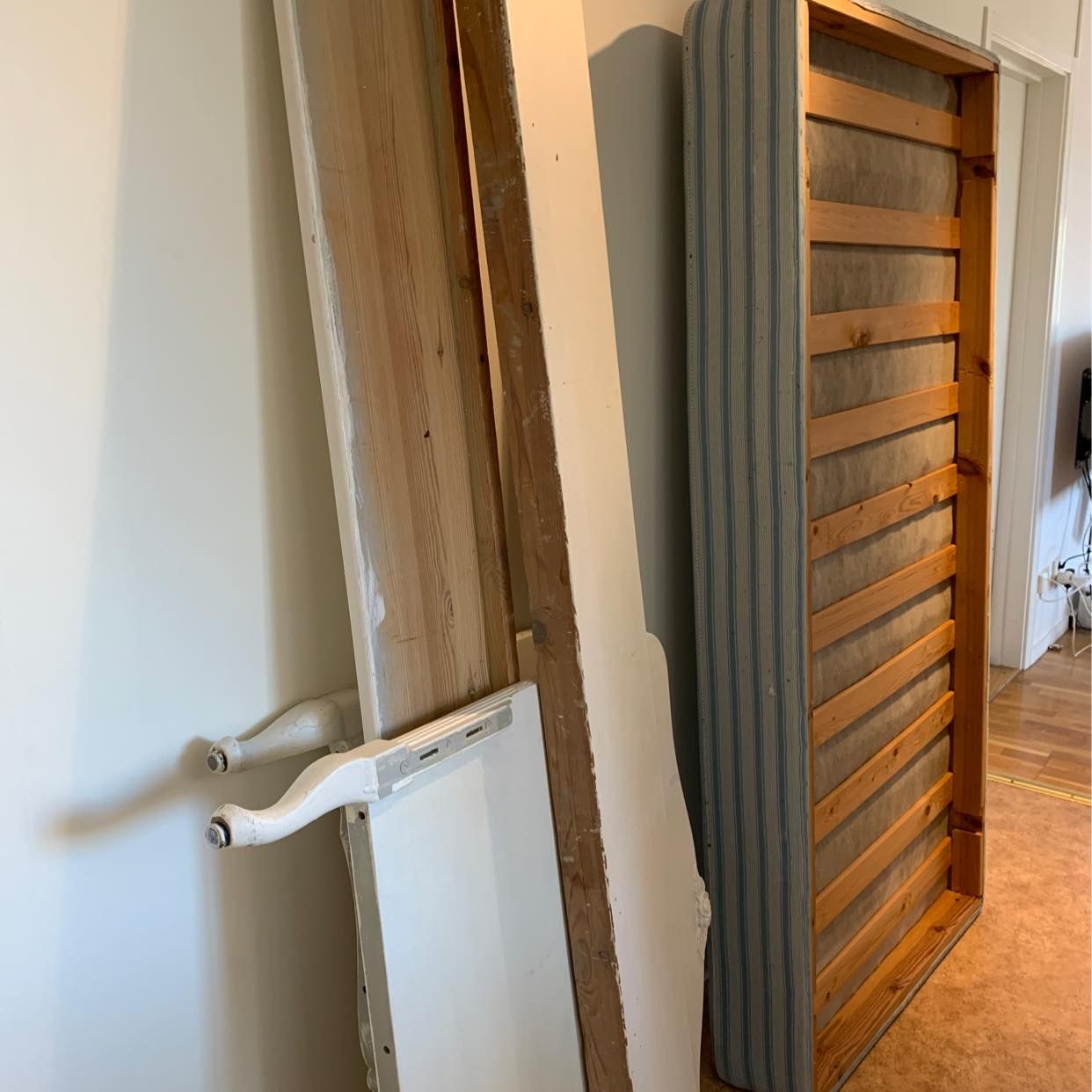 image of Fåtölj plus säng - Skarpnäck