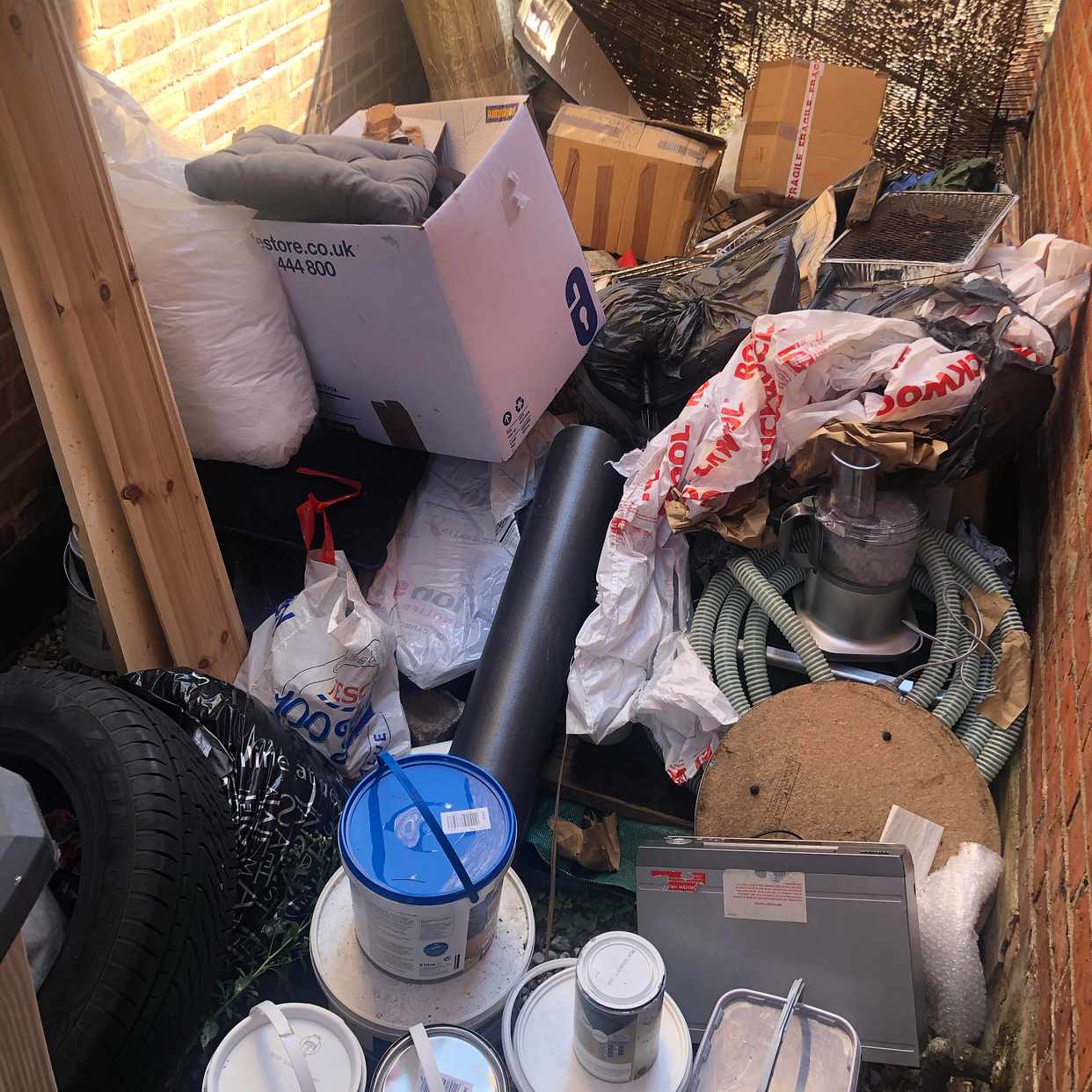 image of Waste/household items - Croydon