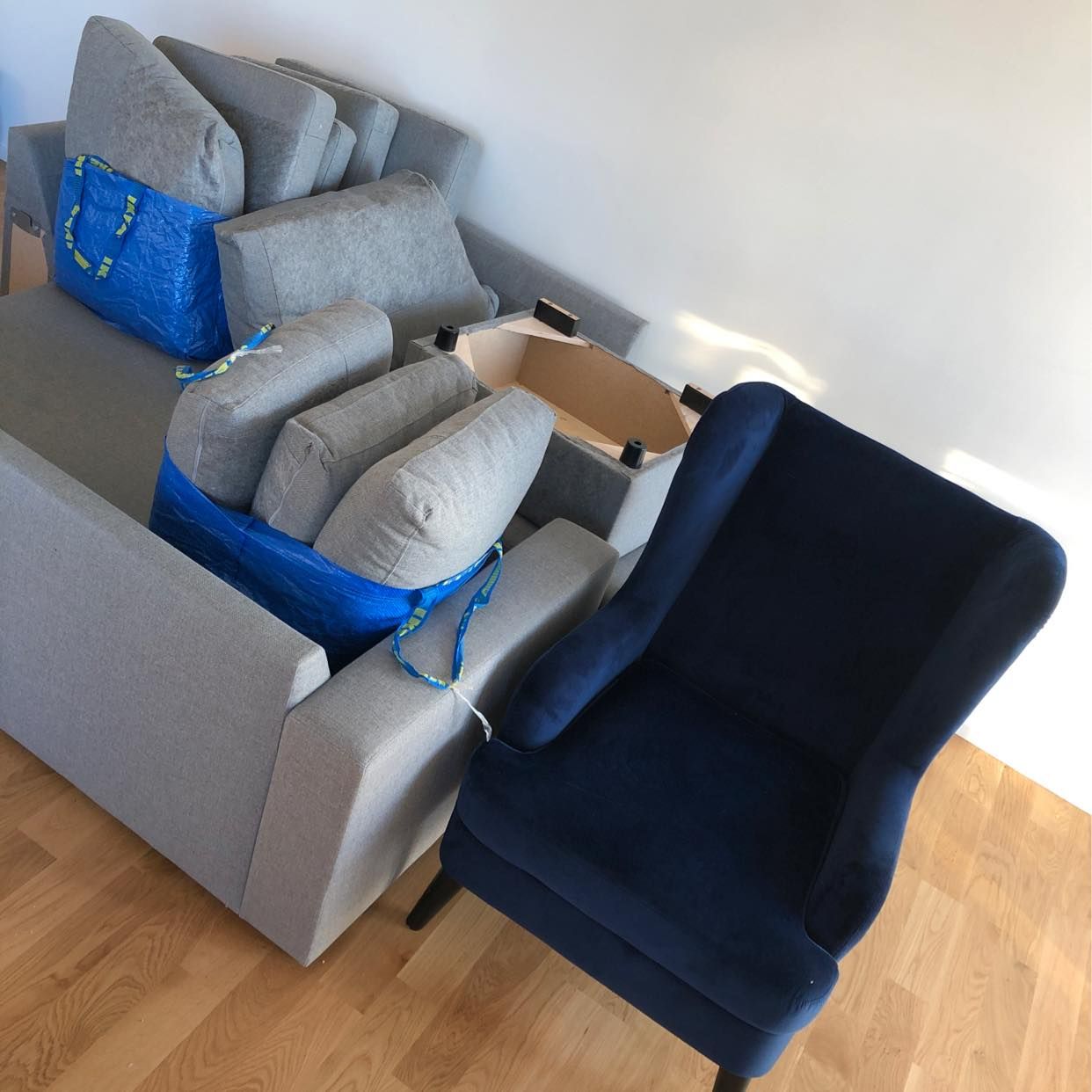 image of Couch and chair - 