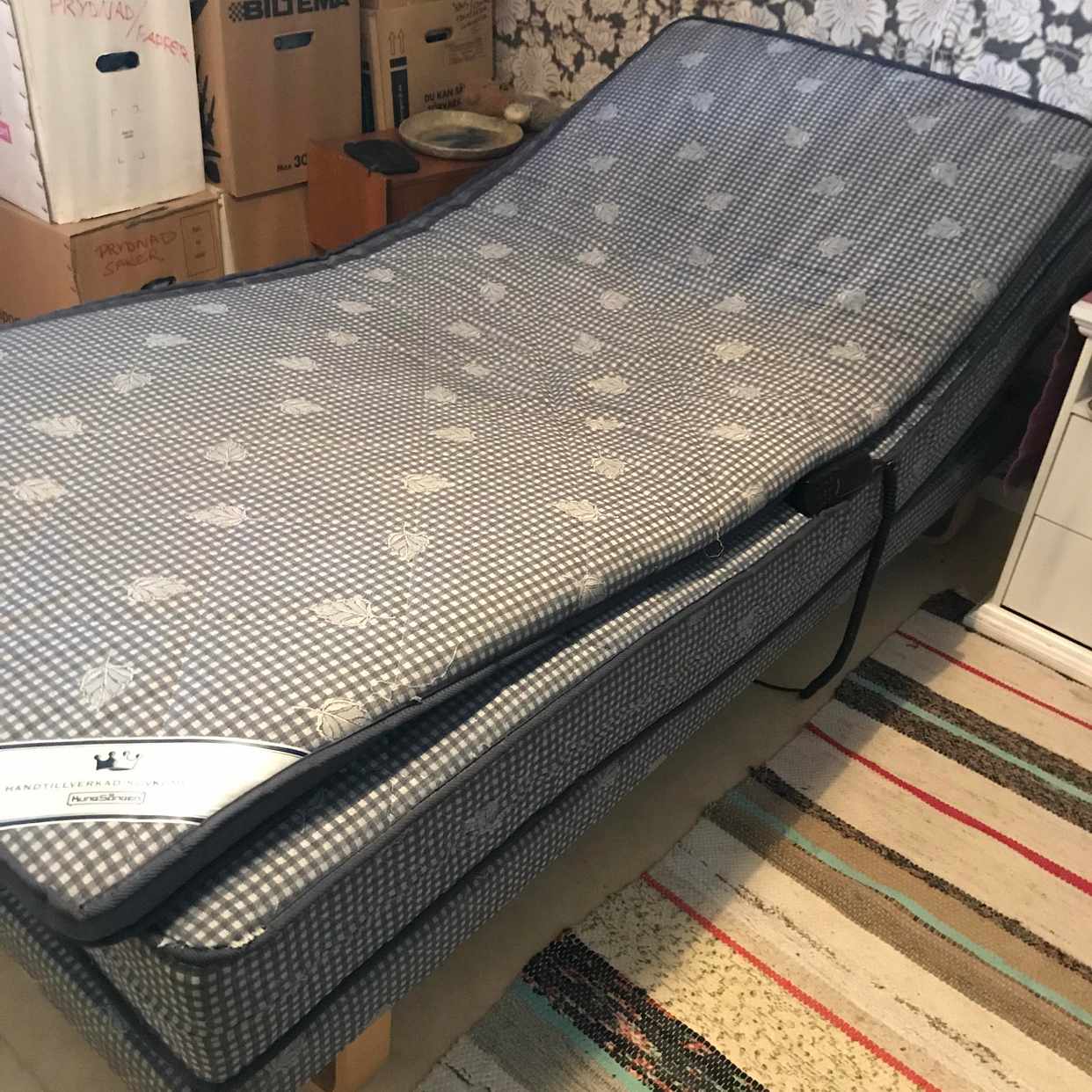 image of Hämta köra lämna säng - 