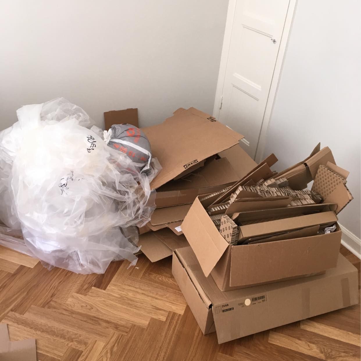 image of Slänga emballage - Stockholms Stad