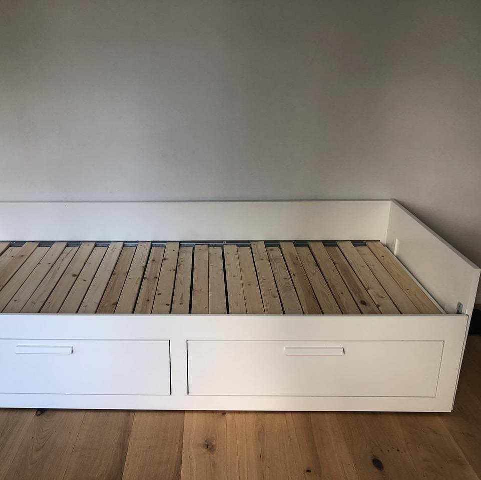 image of Säng hämtas - 