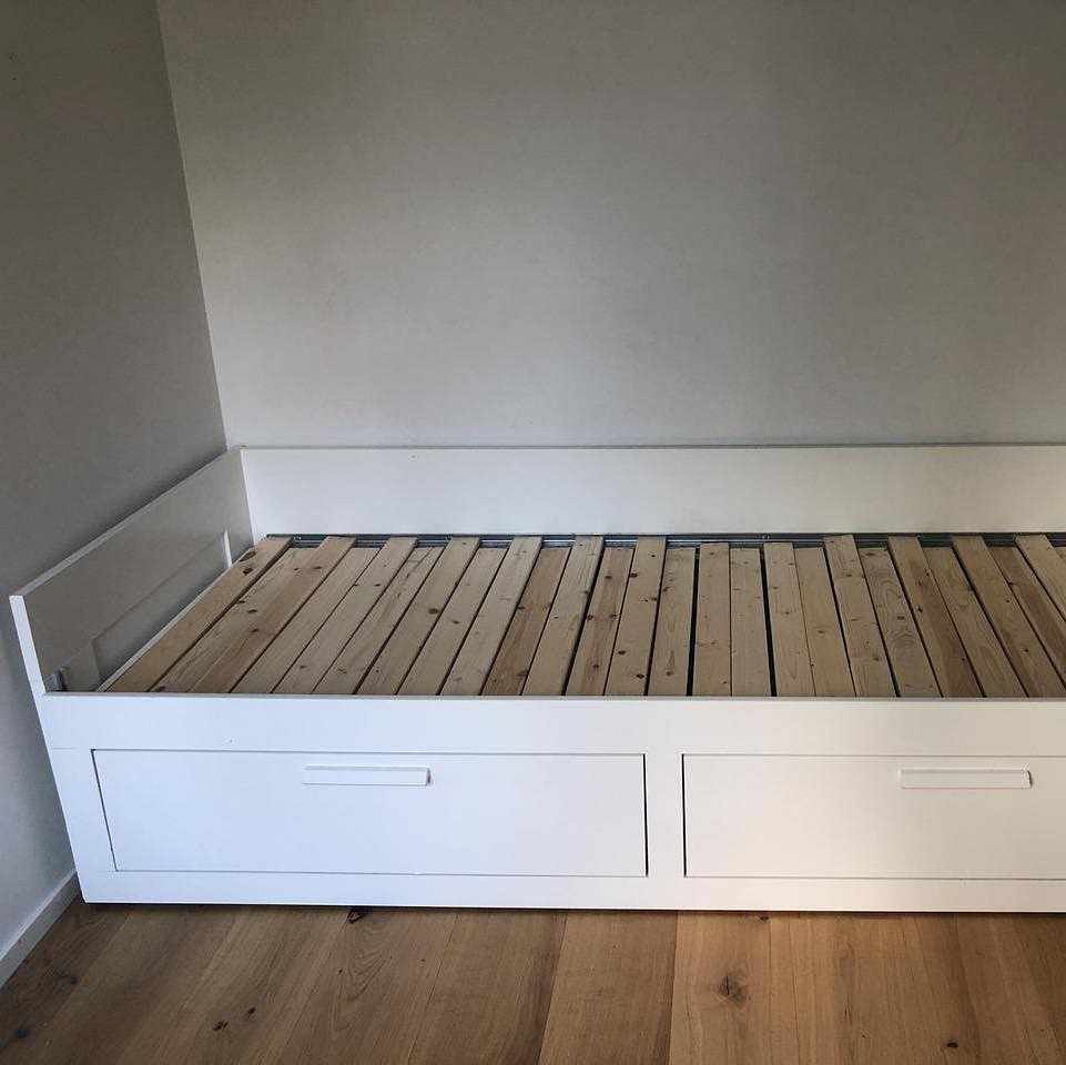 image of Säng hämtas - 