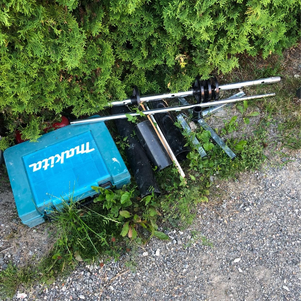 image of 3st hyllor+blandat - Huddinge