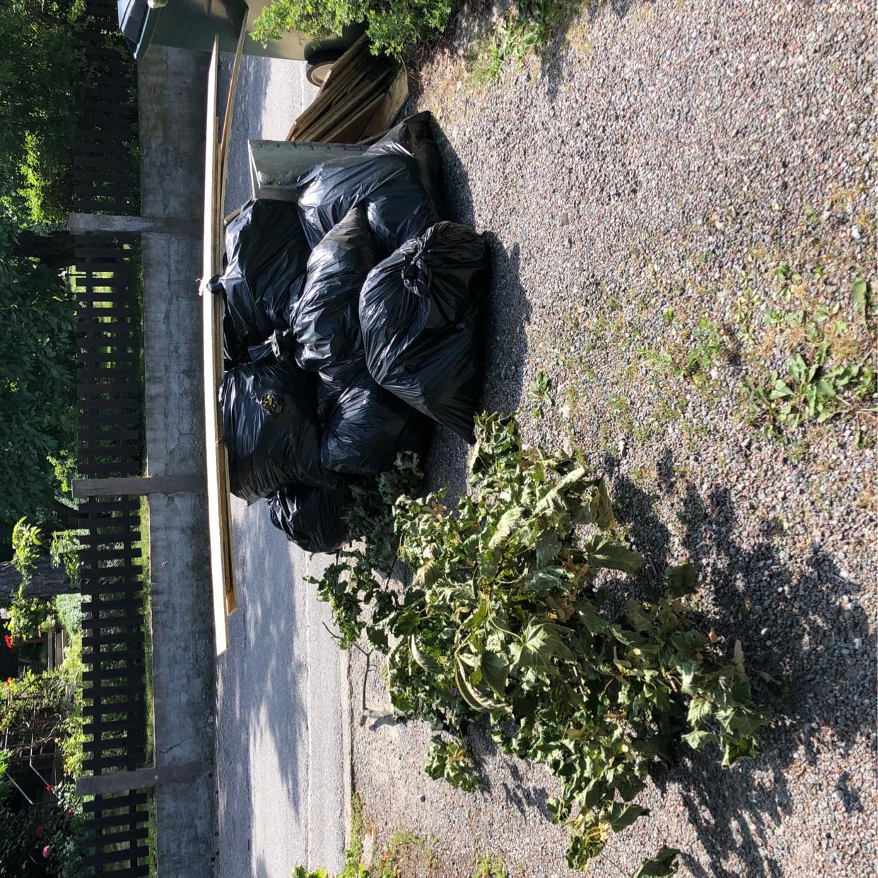 image of Trädgårdsavfall, OSB etc - Hägersten
