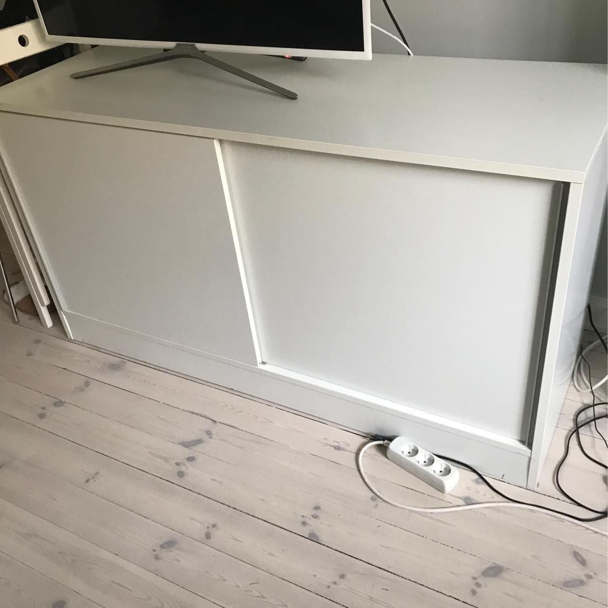image of Tv bänk - Stockholm