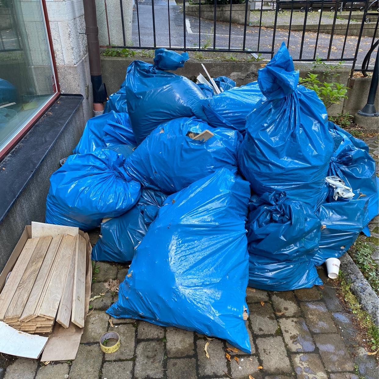 image of Trä,plast,damm - Stockholms Stad