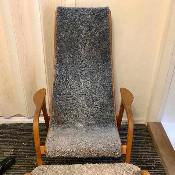 image of Fåtölj med fotpall - 