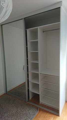 image of Platsbyggd garderob från  - 