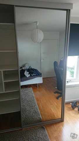 image of Platsbyggd garderob från  - 
