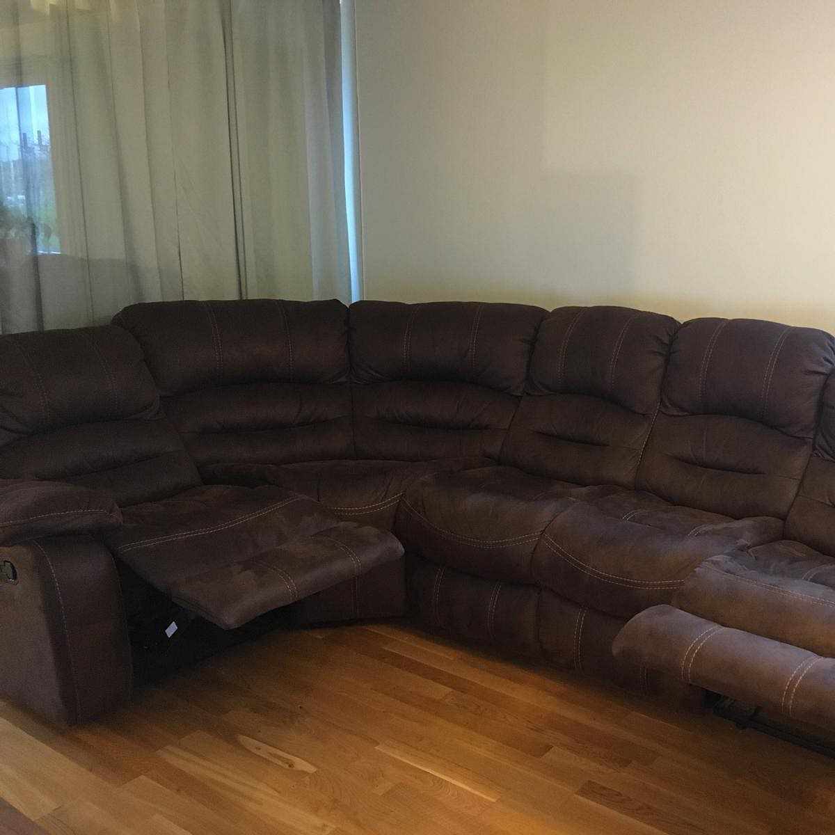 image of Soffa i toppskick skänkes - Stockholm