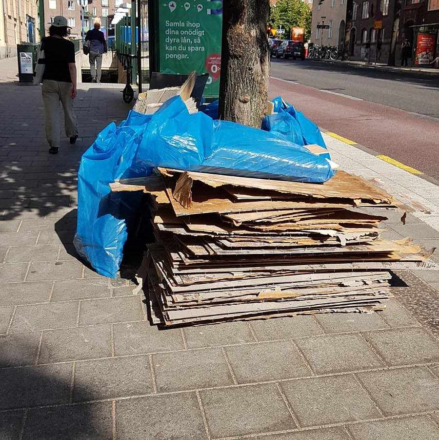 image of Trä,plast,damm - Stockholm