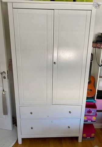 image of IKEA Hemnes Garderob vit - 