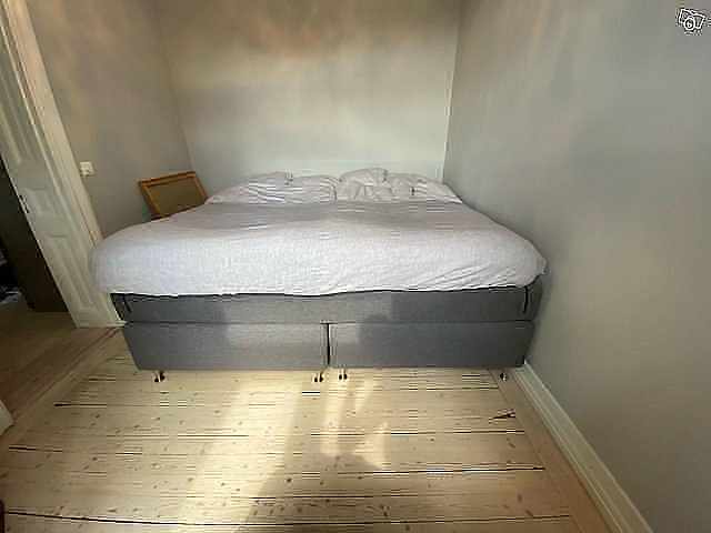 image of Transport 210cm bred säng - 