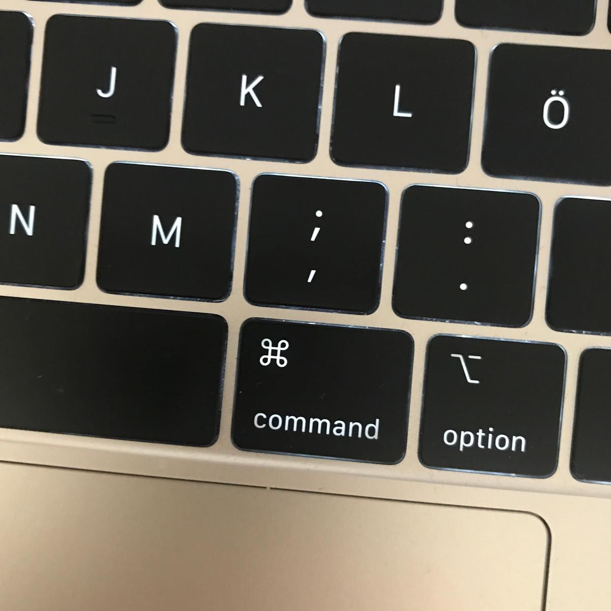 image of Fjufjf - 