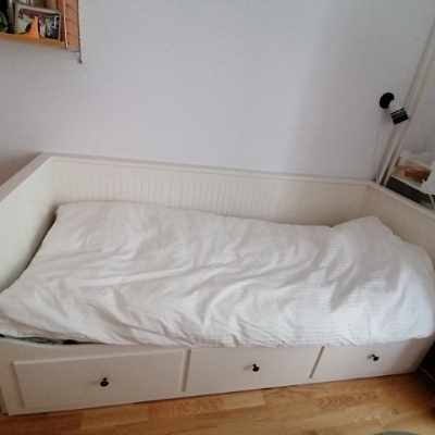 image of Bäddsoffa och 2 madrasser - 