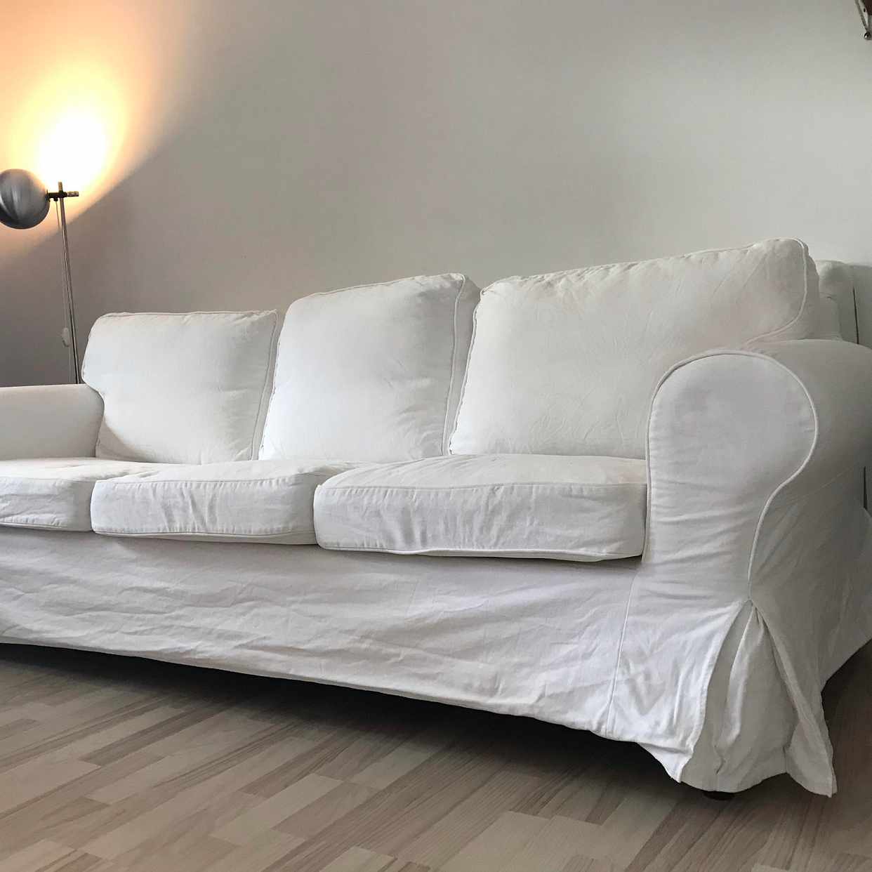 image of Soffa till återvinning - Lidingö