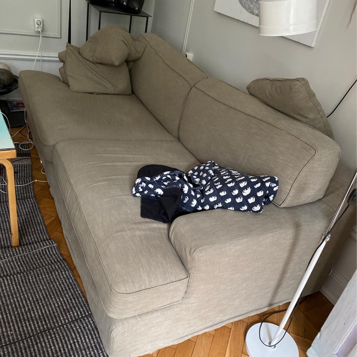 image of Moving 1 couch and bags - 