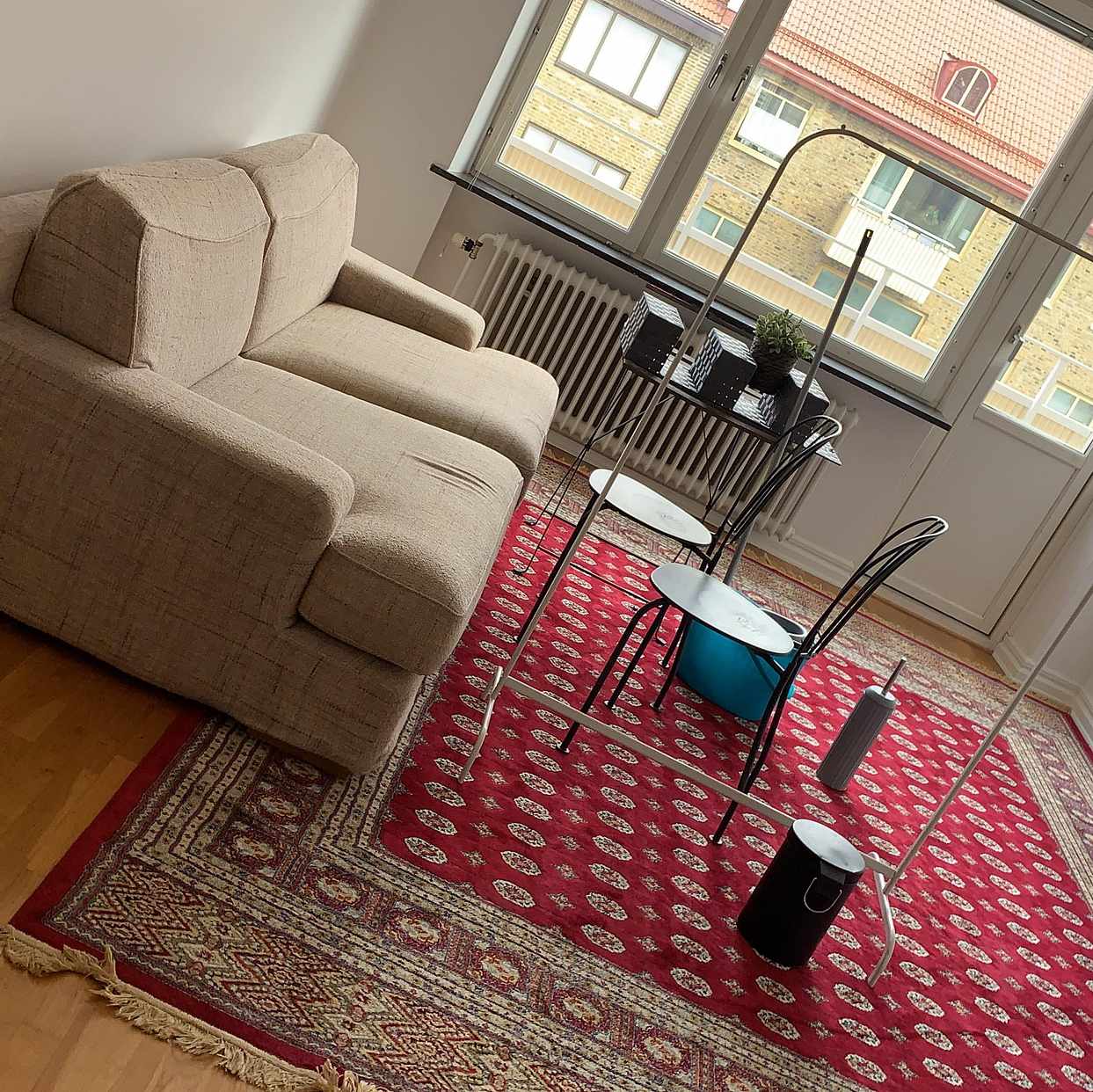 image of Hämta min soffa + utemöbl - Göteborg