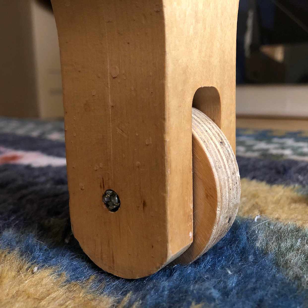 image of Matbord Ikea skänkes. - 