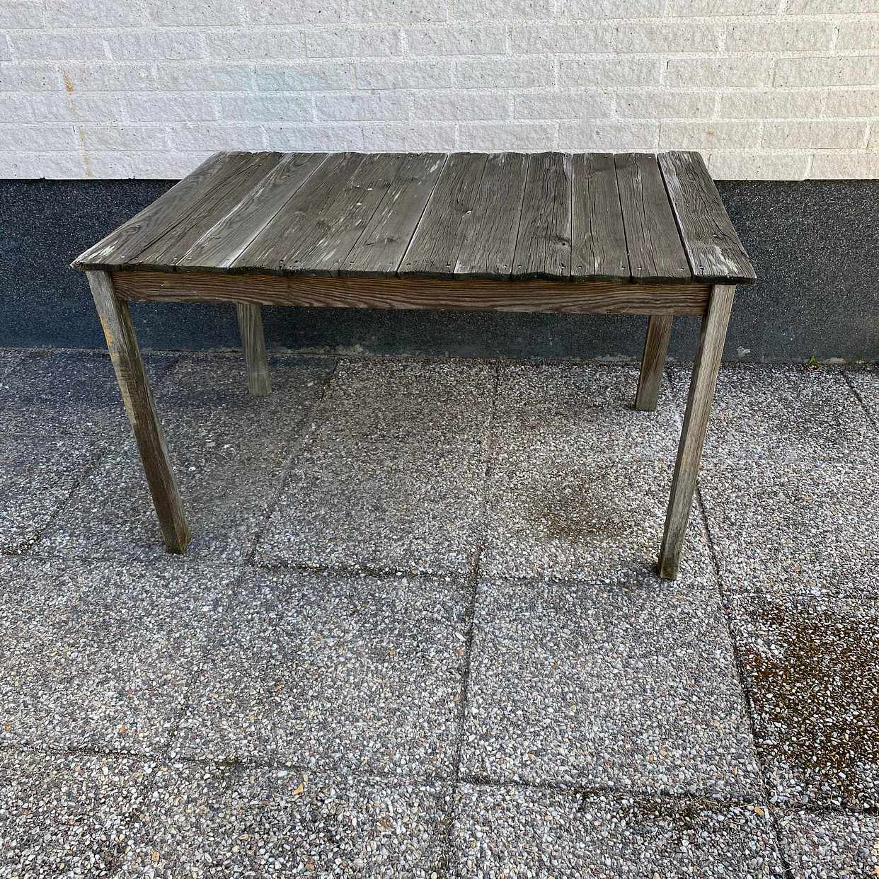 image of Bli av med utemöbler - Lidingö