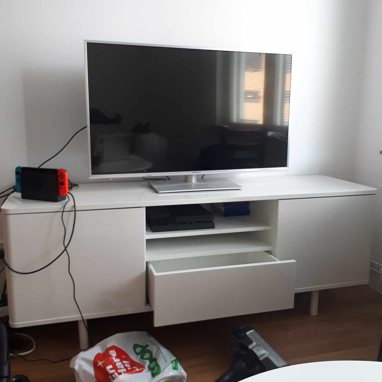 image of Tv-bänk - Järfälla