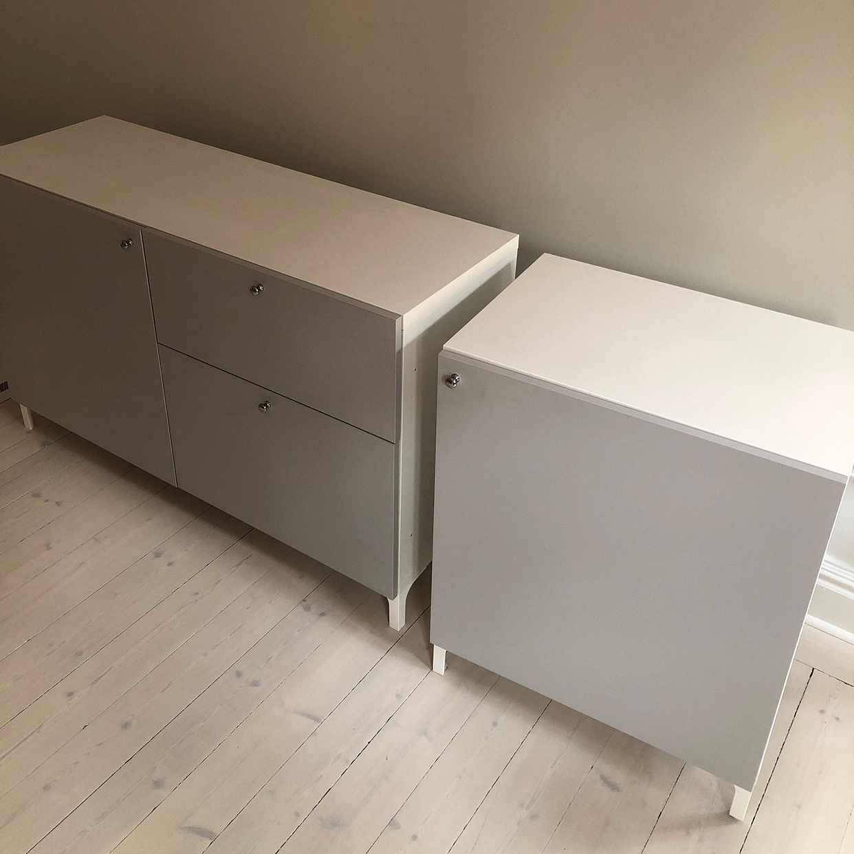 image of Move small FURNITURE - 
