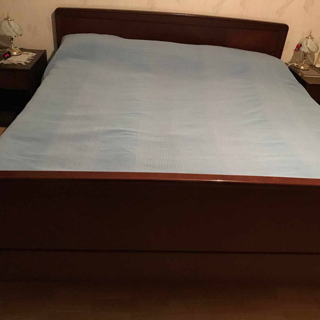 image of Flytta säng + slänga - 