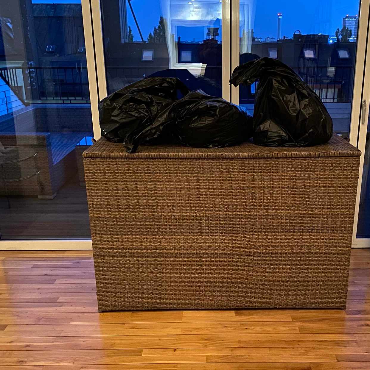 image of Dynbox + påsar - 