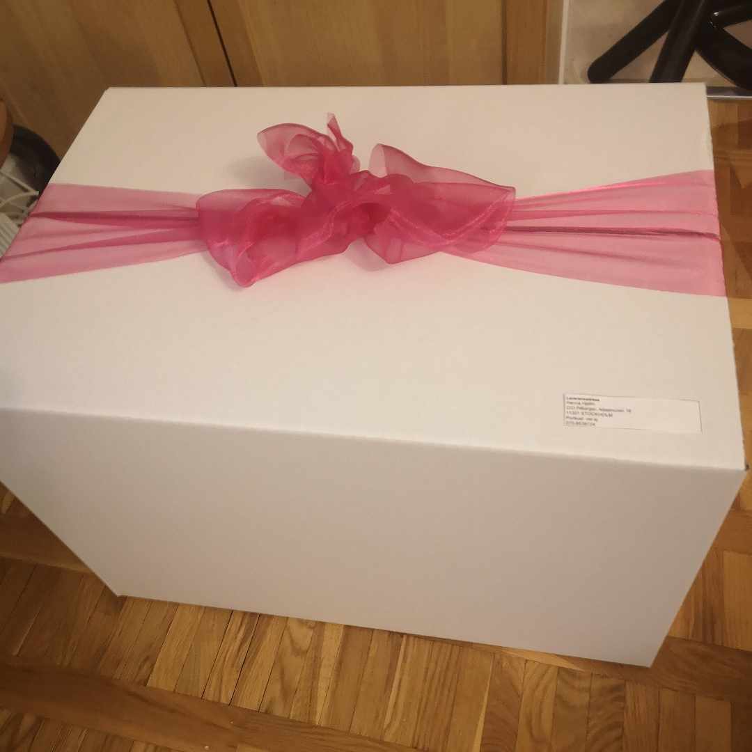 image of Present - 
