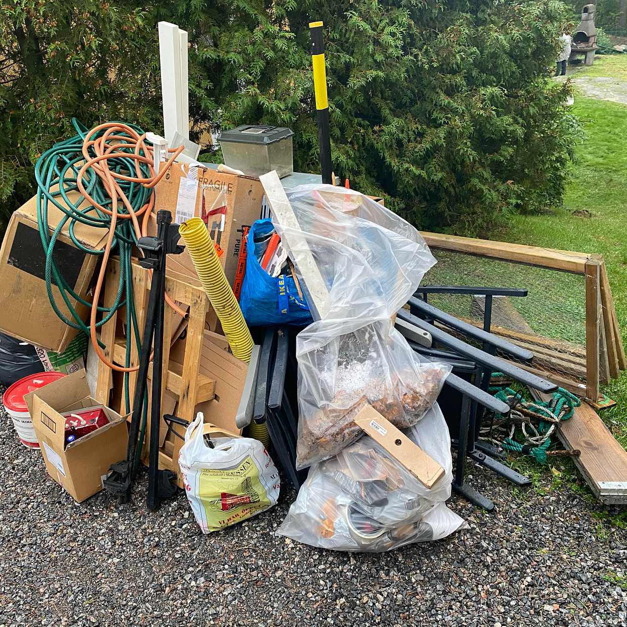 image of Remove a pile of trash - Stockholm City