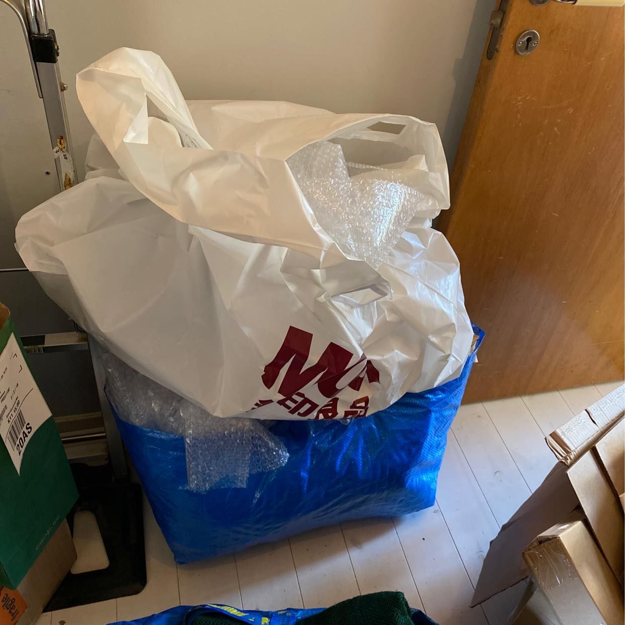 image of Återvinning och 2hand - Bagarmossen