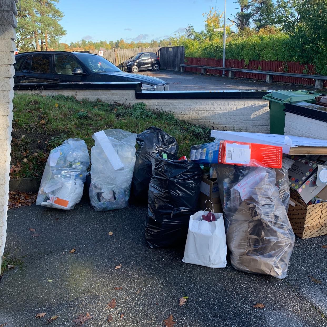 image of Cardboard and plastics - Lidingö