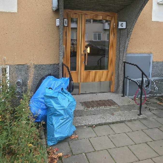 image of Kasta skräp - Årsta