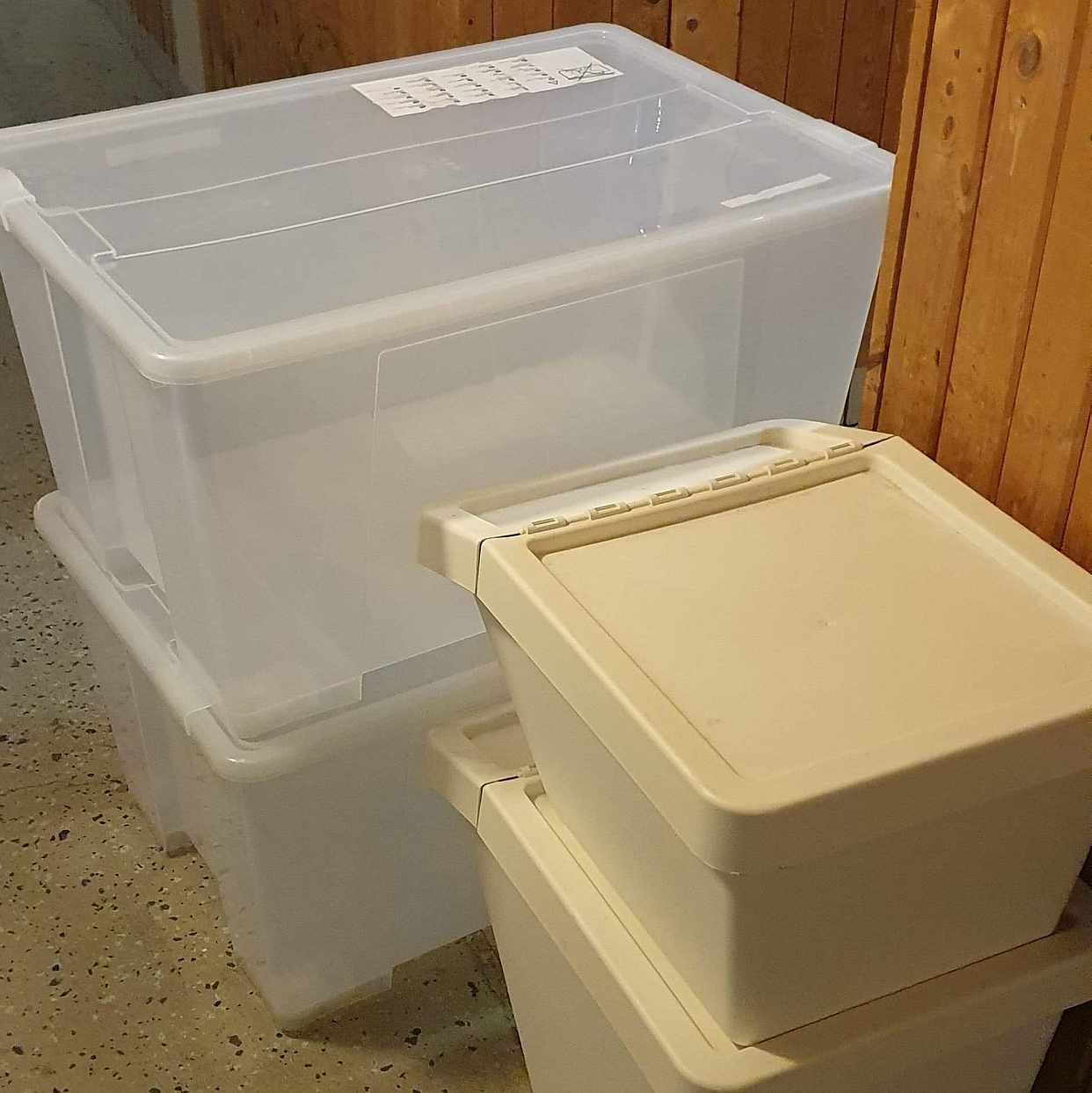 image of Storage boxes & hangers - Hägersten