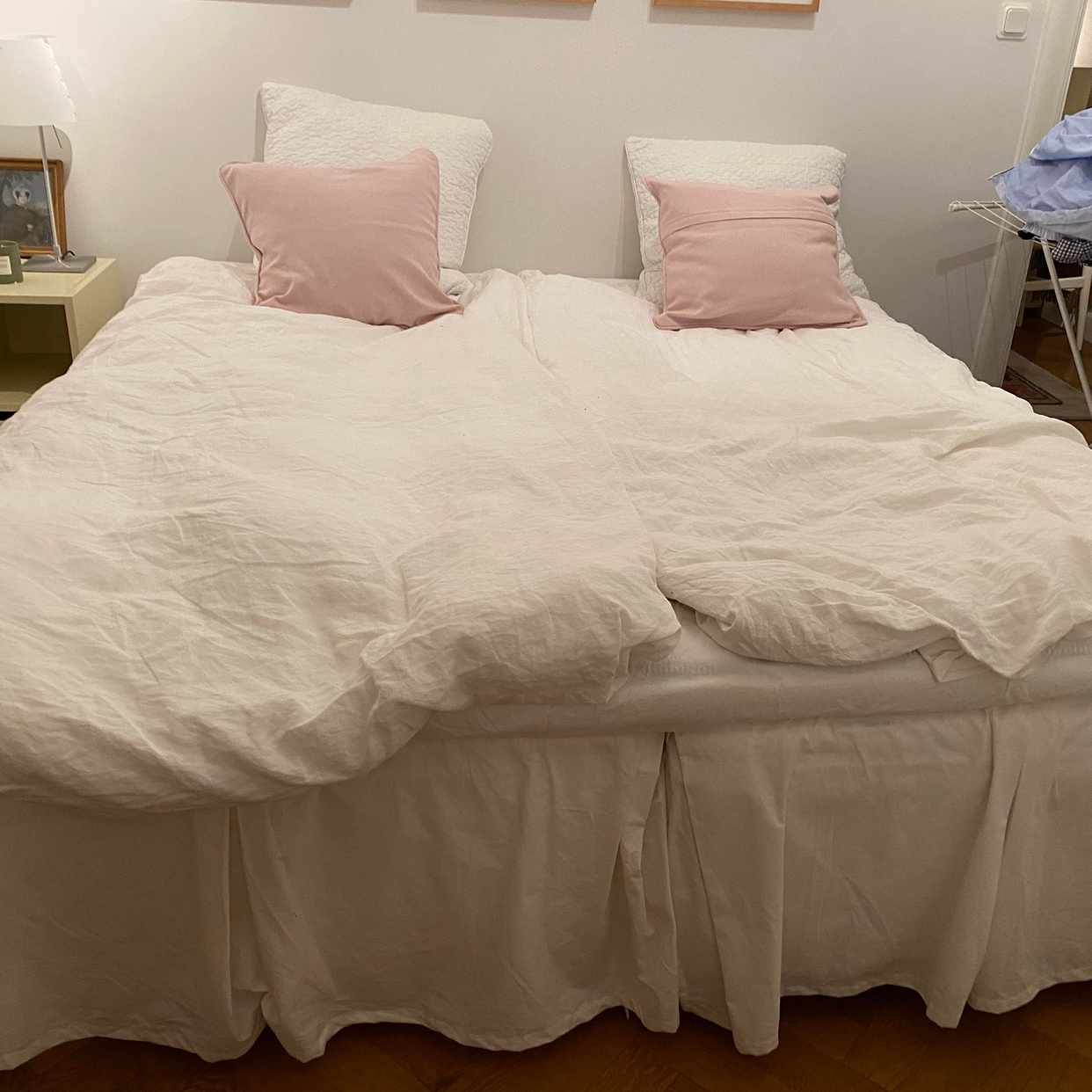 image of Bli av med 2x 90 sängar - Stockholm