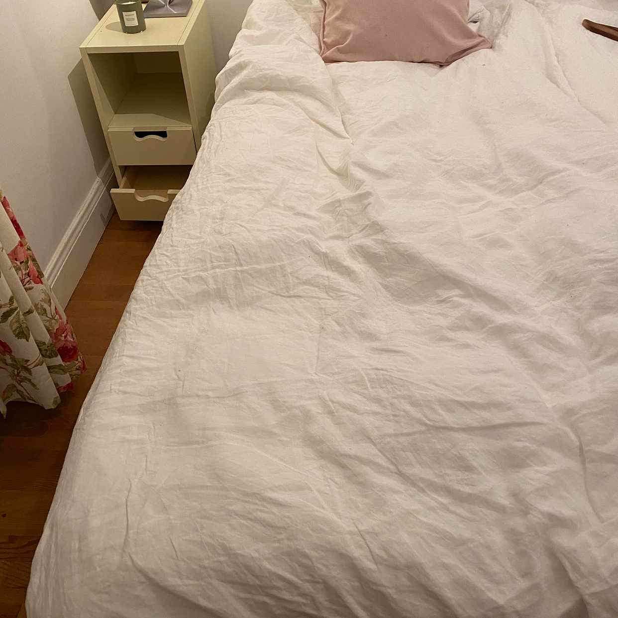 image of Bli av med 2x 90 sängar - Stockholm