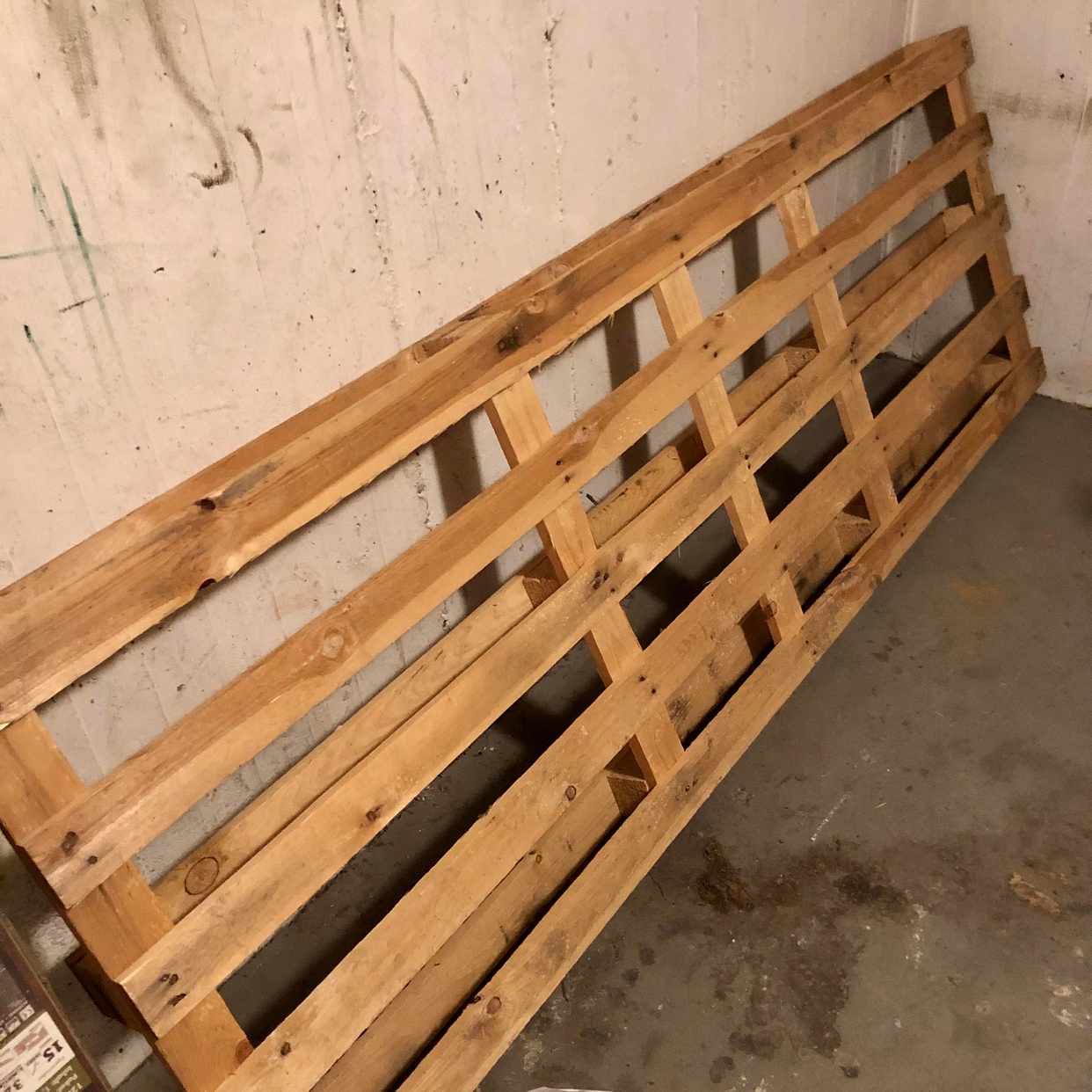 image of Pallet removal - Solna