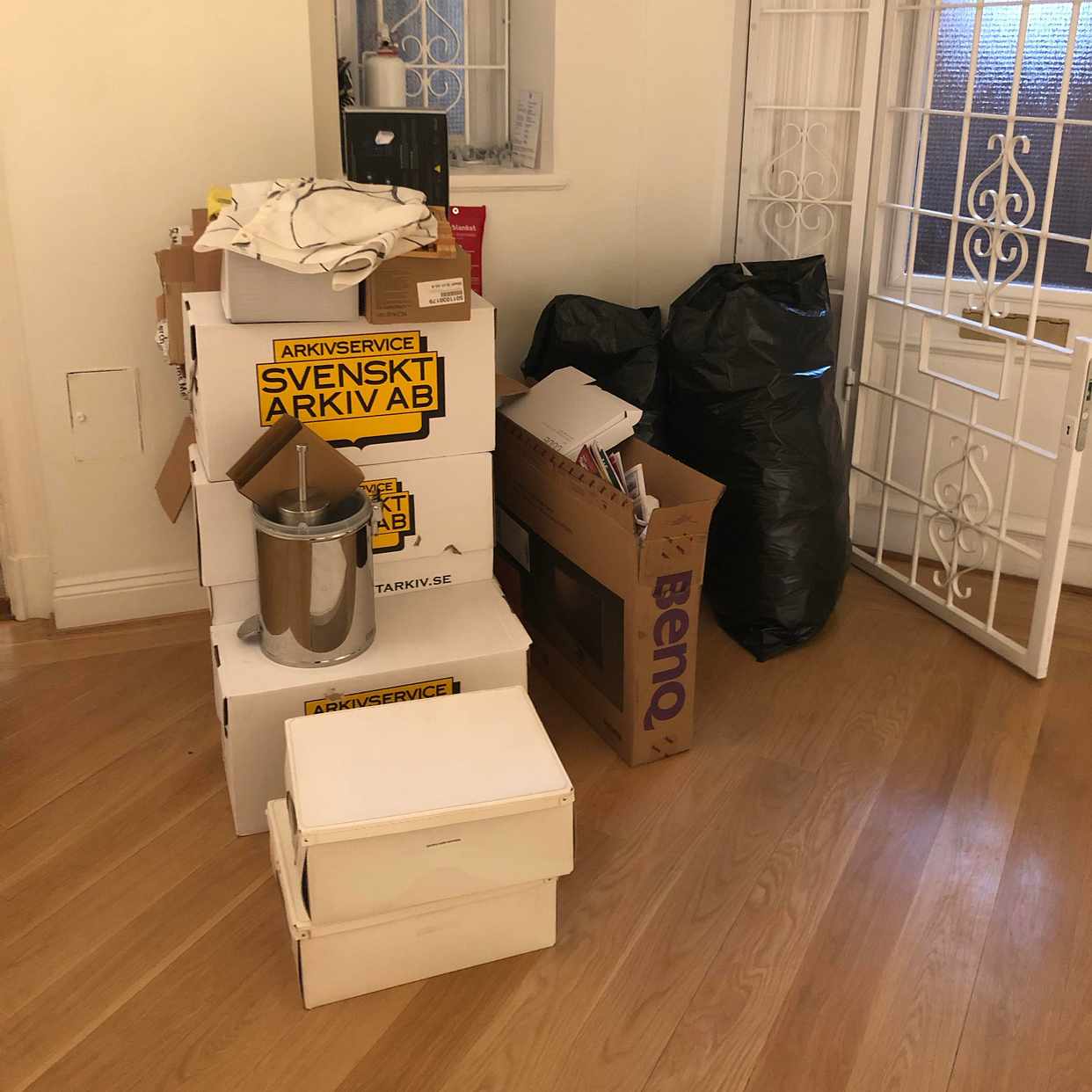 image of Blandat skräp efter flytt - Stockholms Stad