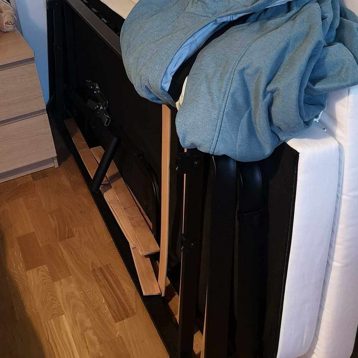 image of Soffa mot återvinning. - Lidingö