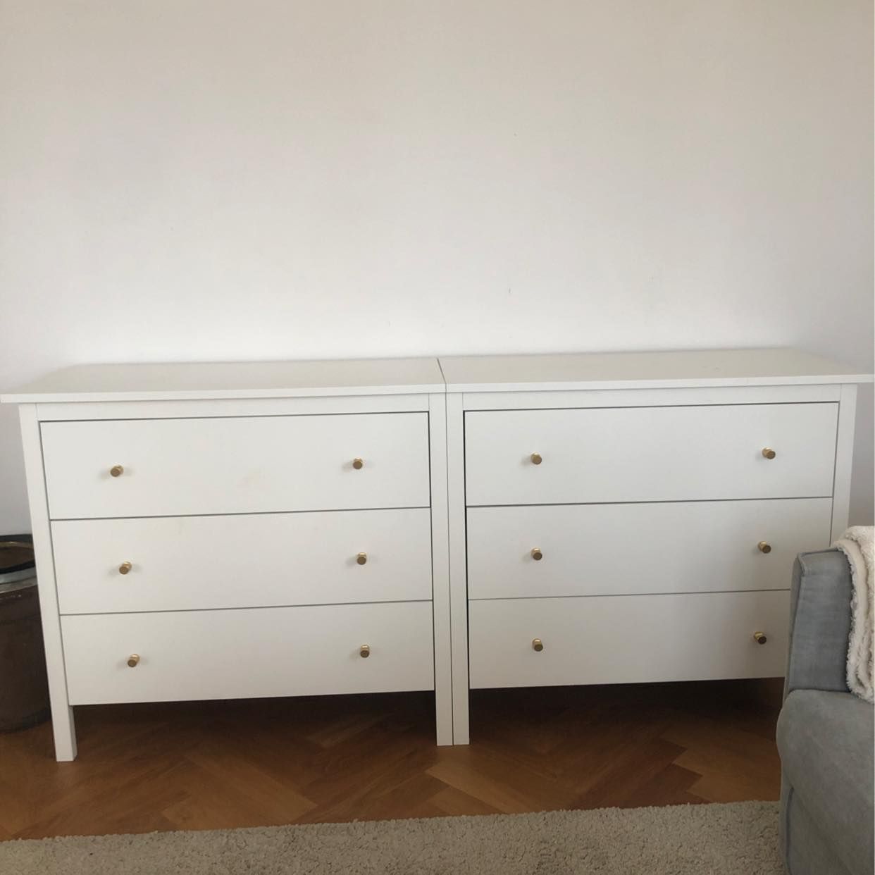 image of Två Ikea-byråer skänkes - Stockholm